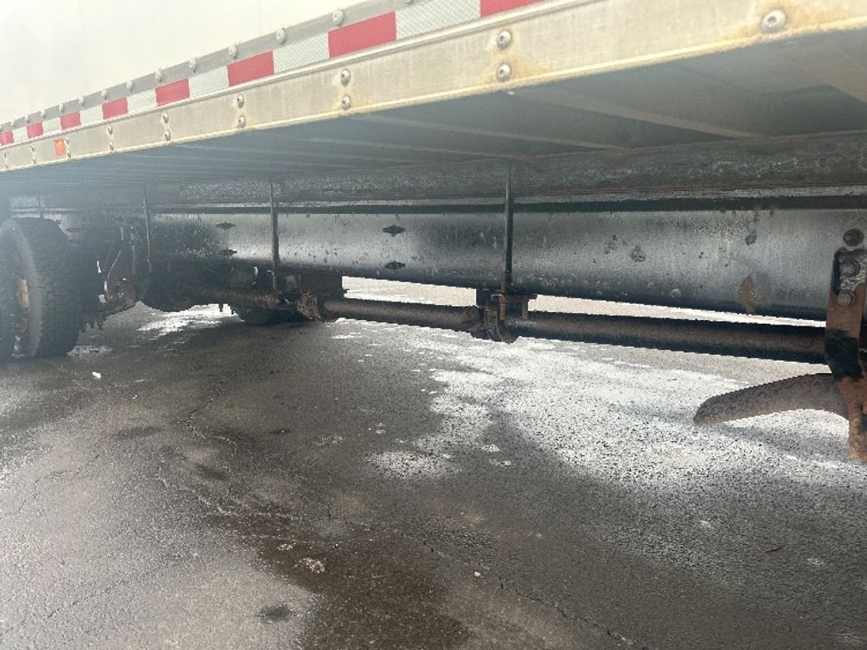 Medium Duty Box Truck-Light and Medium Duty Trucks-International-2020-MV607-Binghamton-NY-172,880\n\t\tmiles-$ 40,750 - Image 14