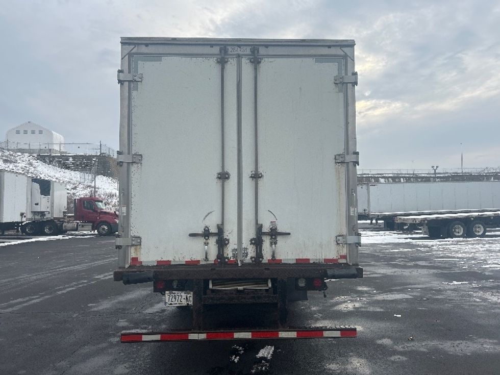 Medium Duty Box Truck-Light and Medium Duty Trucks-International-2020-MV607-Binghamton-NY-172,880\n\t\tmiles-$ 40,750 - Image 7