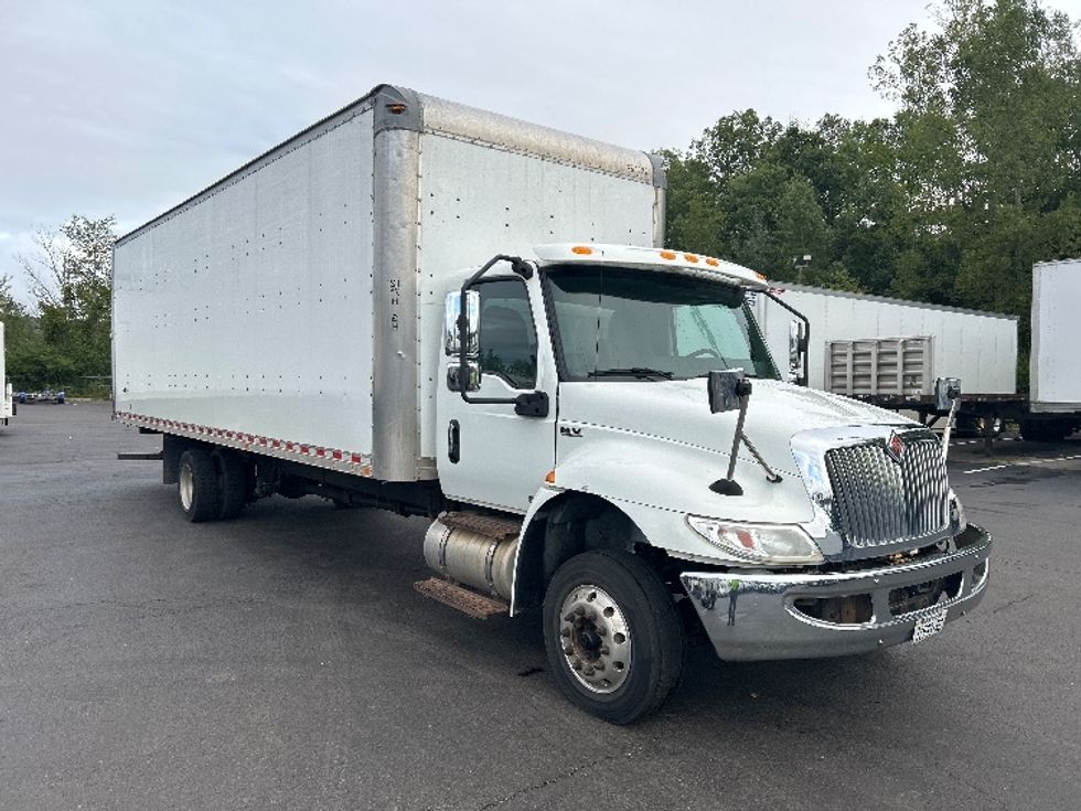 Medium Duty Box Truck-Light and Medium Duty Trucks-International-2020-MV607-Binghamton-NY-186,596\n\t\tmiles-$ 39,500 - Image 1