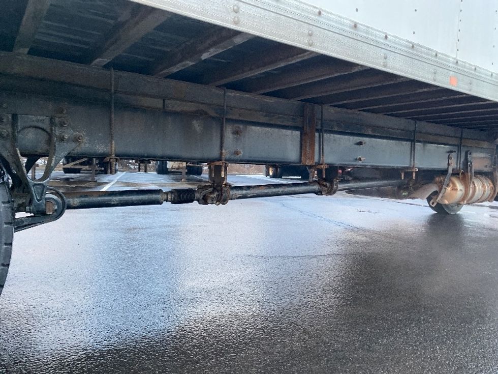 Medium Duty Box Truck-Light and Medium Duty Trucks-International-2020-MV607-Binghamton-NY-256,562\n\t\tmiles-$ 37,000 - Image 14