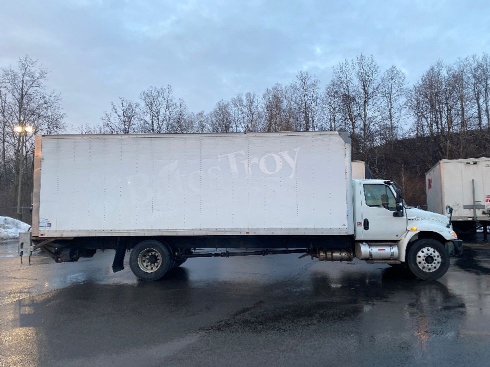 Medium Duty Box Truck-Light and Medium Duty Trucks-International-2020-MV607-Binghamton-NY-256,562\n\t\tmiles-$ 37,000 - Image 15