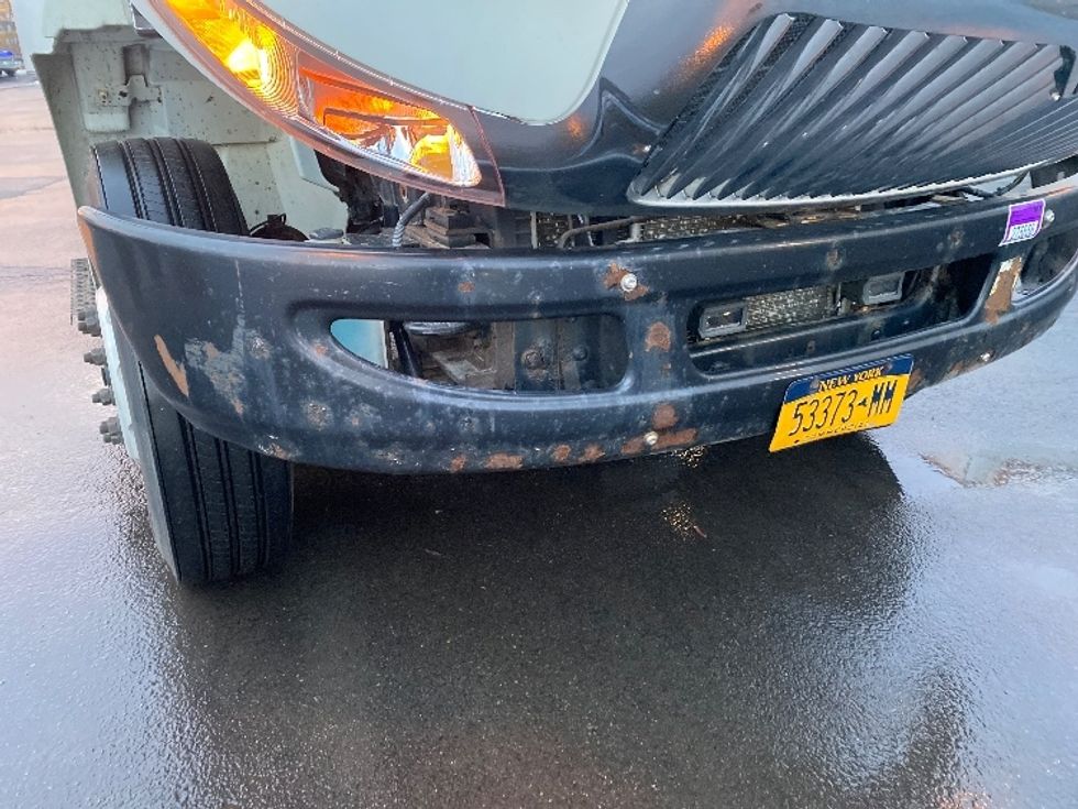 Medium Duty Box Truck-Light and Medium Duty Trucks-International-2020-MV607-Binghamton-NY-256,562\n\t\tmiles-$ 37,000 - Image 29