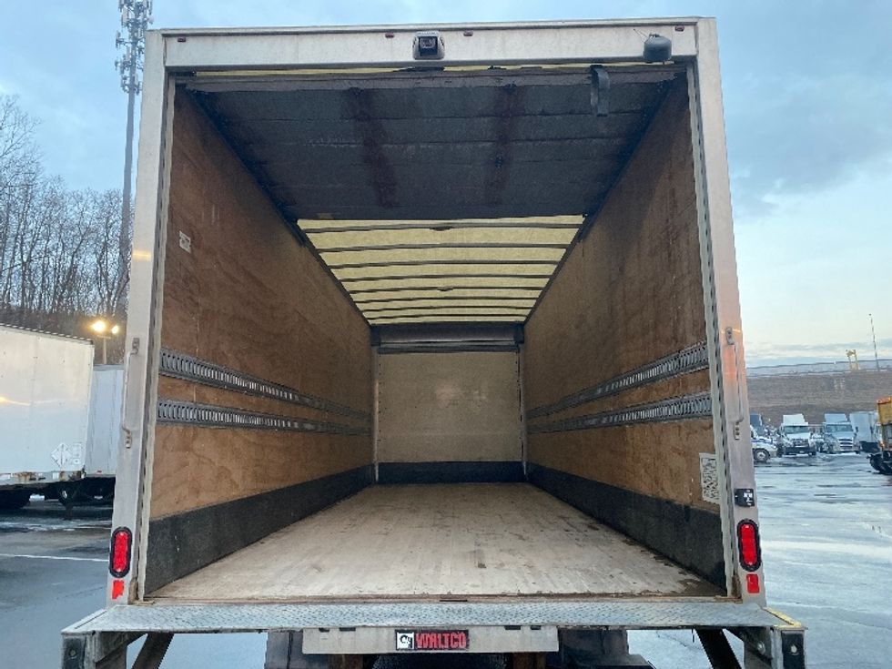 Medium Duty Box Truck-Light and Medium Duty Trucks-International-2020-MV607-Binghamton-NY-256,562\n\t\tmiles-$ 37,000 - Image 8