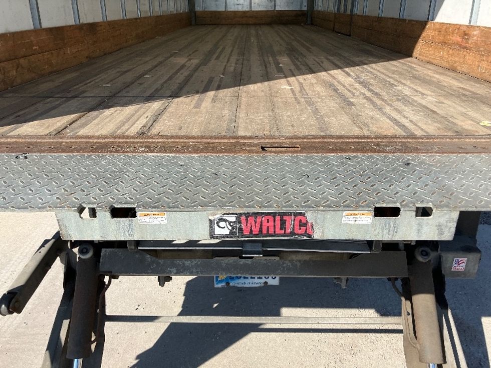Medium Duty Box Truck-Light and Medium Duty Trucks-International-2020-MV607-Birmingham-AL-139,470\n\t\tmiles-$ 54,750 - Image 10