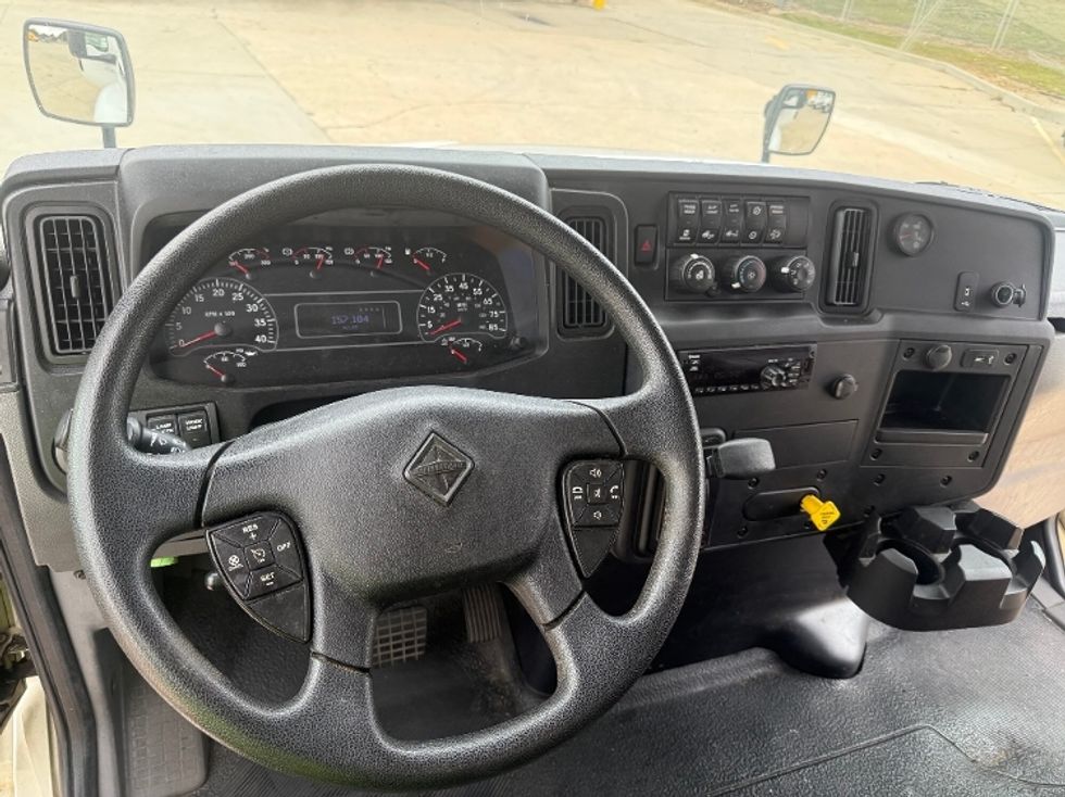Medium Duty Box Truck-Light and Medium Duty Trucks-International-2020-MV607-Birmingham-AL-156,691\n\t\tmiles-$ 58,500 - Image 15