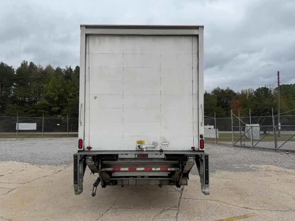 Medium Duty Box Truck-Light and Medium Duty Trucks-International-2020-MV607-Birmingham-AL-156,691\n\t\tmiles-$ 58,500 - Image 6