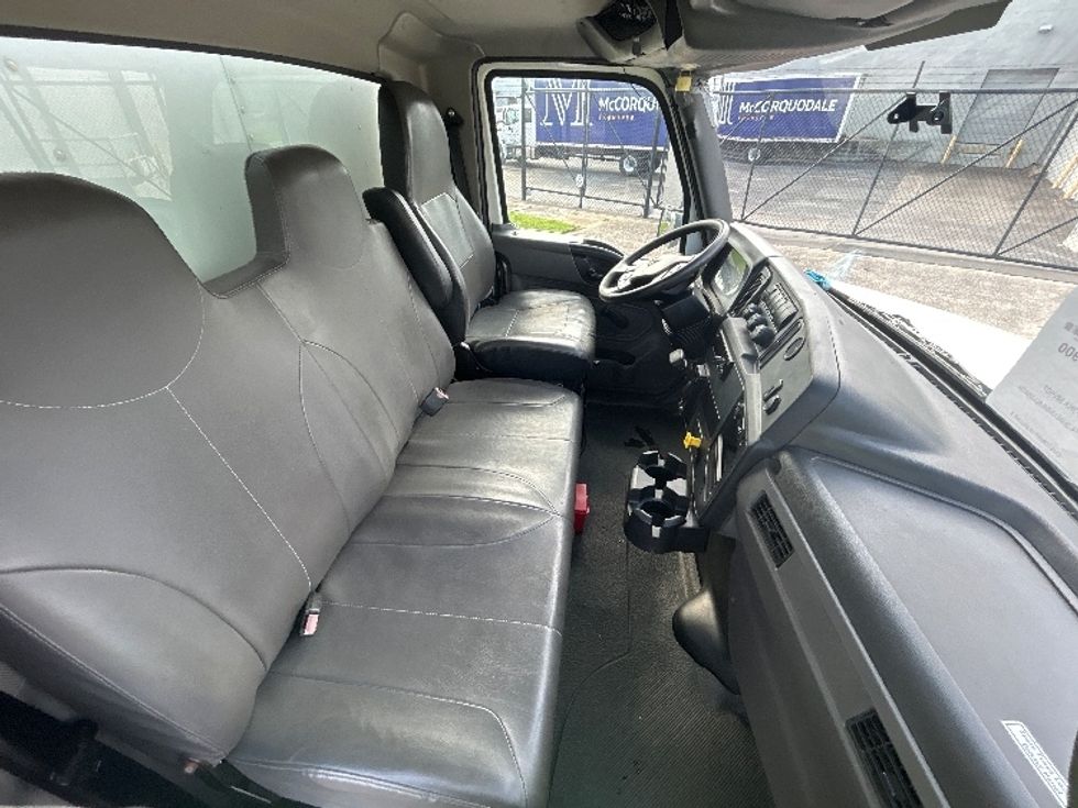 Medium Duty Box Truck-Light and Medium Duty Trucks-International-2020-MV607-Birmingham-AL-163,482\n\t\tmiles-$ 56,000 - Image 22