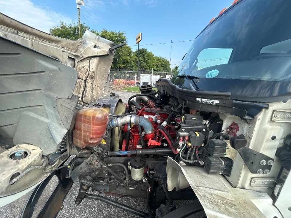 Medium Duty Box Truck-Light and Medium Duty Trucks-International-2020-MV607-Birmingham-AL-163,482\n\t\tmiles-$ 56,000 - Image 24