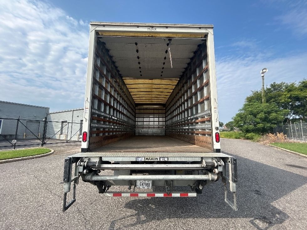 Medium Duty Box Truck-Light and Medium Duty Trucks-International-2020-MV607-Birmingham-AL-163,482\n\t\tmiles-$ 56,000 - Image 8