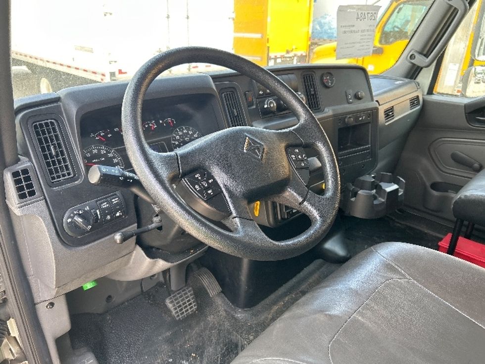 Medium Duty Box Truck-Light and Medium Duty Trucks-International-2020-MV607-Birmingham-AL-98,359\n\t\tmiles-$ 53,000 - Image 17