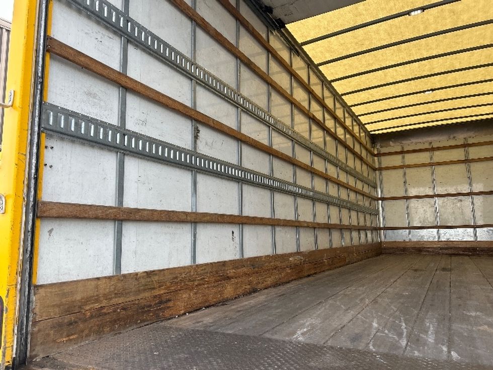 Medium Duty Box Truck-Light and Medium Duty Trucks-International-2020-MV607-Boise-ID-148,517\n\t\tmiles-$ 48,000 - Image 11