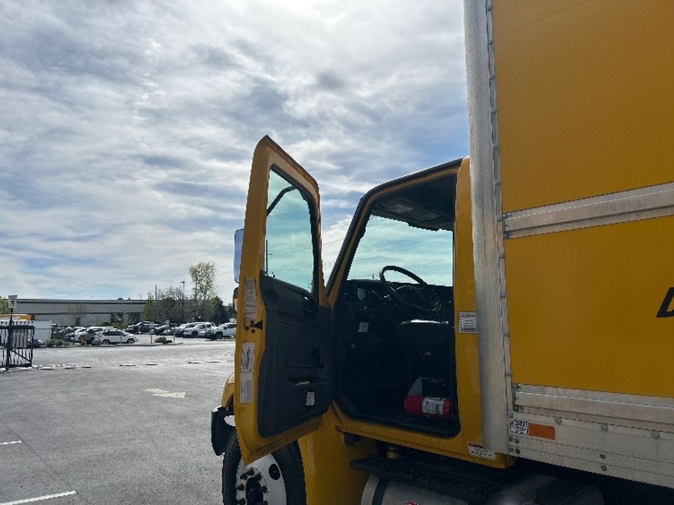 Medium Duty Box Truck-Light and Medium Duty Trucks-International-2020-MV607-Boise-ID-148,517\n\t\tmiles-$ 48,000 - Image 16