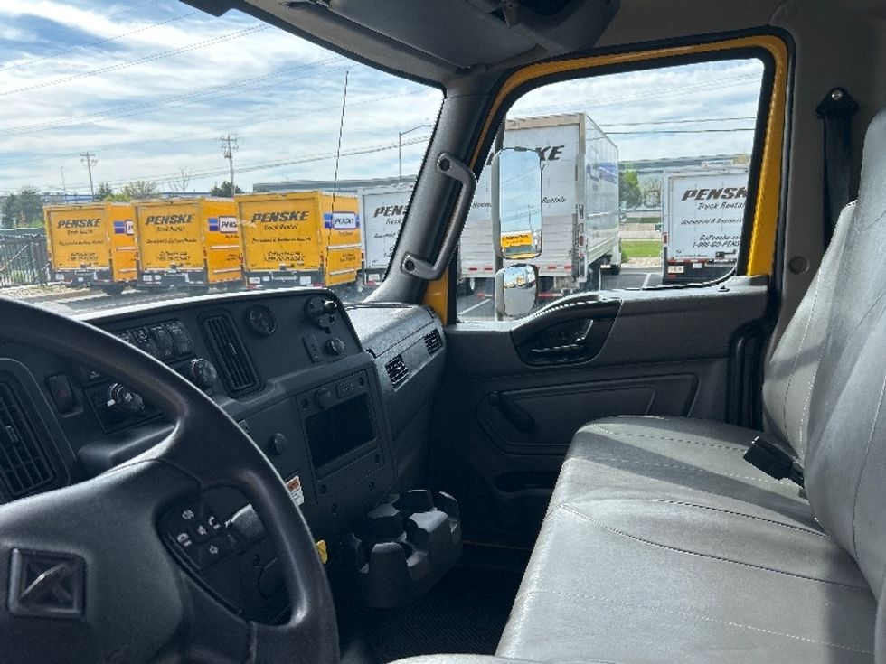 Medium Duty Box Truck-Light and Medium Duty Trucks-International-2020-MV607-Boise-ID-148,517\n\t\tmiles-$ 48,000 - Image 19