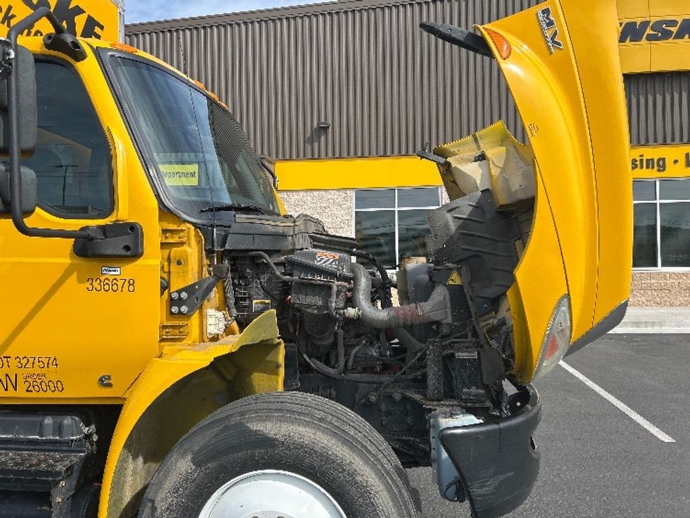 Medium Duty Box Truck-Light and Medium Duty Trucks-International-2020-MV607-Boise-ID-148,517\n\t\tmiles-$ 48,000 - Image 23