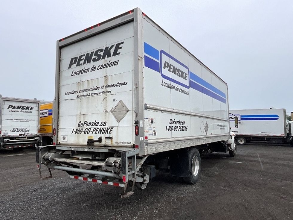 Medium Duty Box Truck-Light and Medium Duty Trucks-International-2020-MV607-Boucherville-PQ-242,395\n\t\tkm-$ 54,500 - Image 13