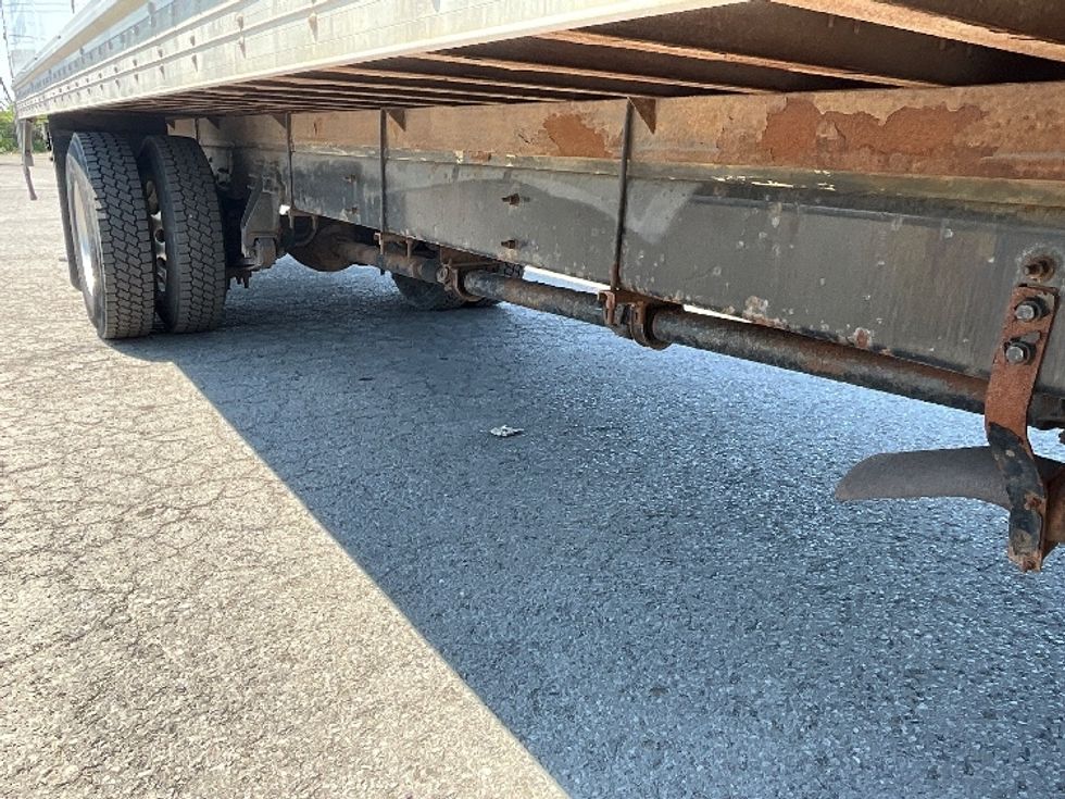 Medium Duty Box Truck-Light and Medium Duty Trucks-International-2020-MV607-Boucherville-PQ-265,216\n\t\tkm-$ 64,500 - Image 14