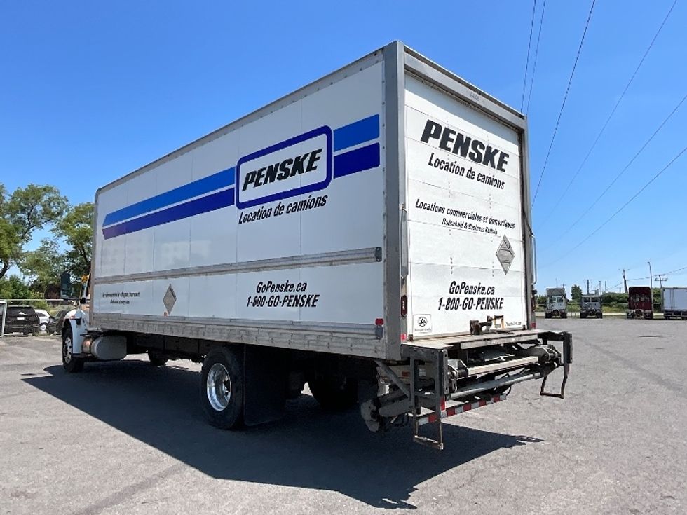 Medium Duty Box Truck-Light and Medium Duty Trucks-International-2020-MV607-Boucherville-PQ-265,216\n\t\tkm-$ 64,500 - Image 6