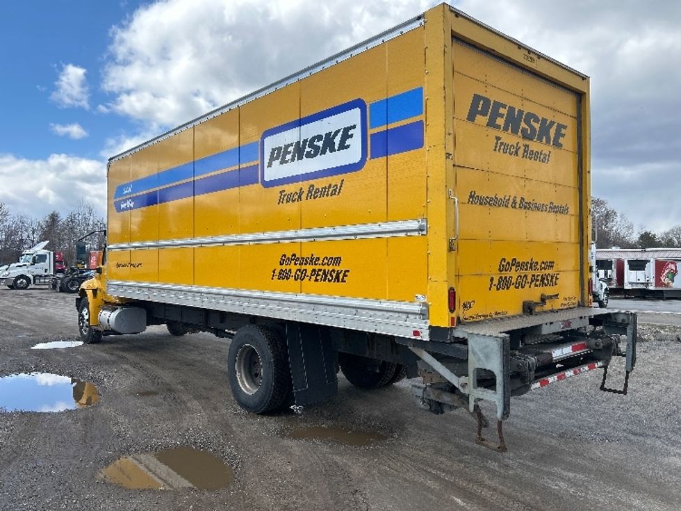 Medium Duty Box Truck-Light and Medium Duty Trucks-International-2020-MV607-Braintree-MA-138,944\n\t\tmiles-$ 49,750 - Image 6