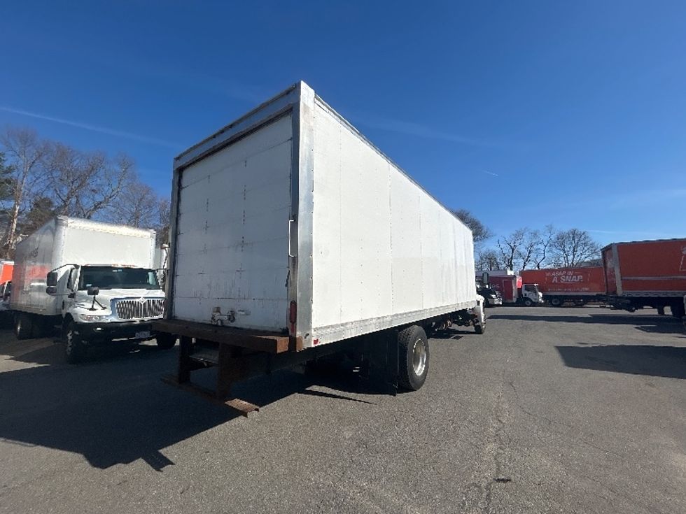 Medium Duty Box Truck-Light and Medium Duty Trucks-International-2020-MV607-Braintree-MA-139,130\n\t\tmiles-$ 42,750 - Image 13