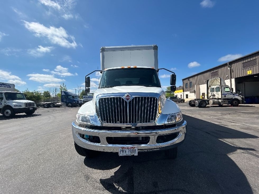 Medium Duty Box Truck-Light and Medium Duty Trucks-International-2020-MV607-Brook Park-OH-131,262\n\t\tmiles-$ 57,000 - Image 2