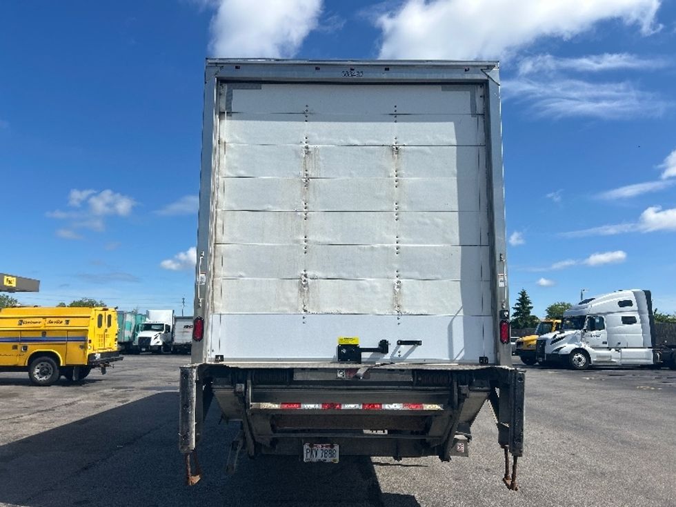 Medium Duty Box Truck-Light and Medium Duty Trucks-International-2020-MV607-Brook Park-OH-131,262\n\t\tmiles-$ 57,000 - Image 7