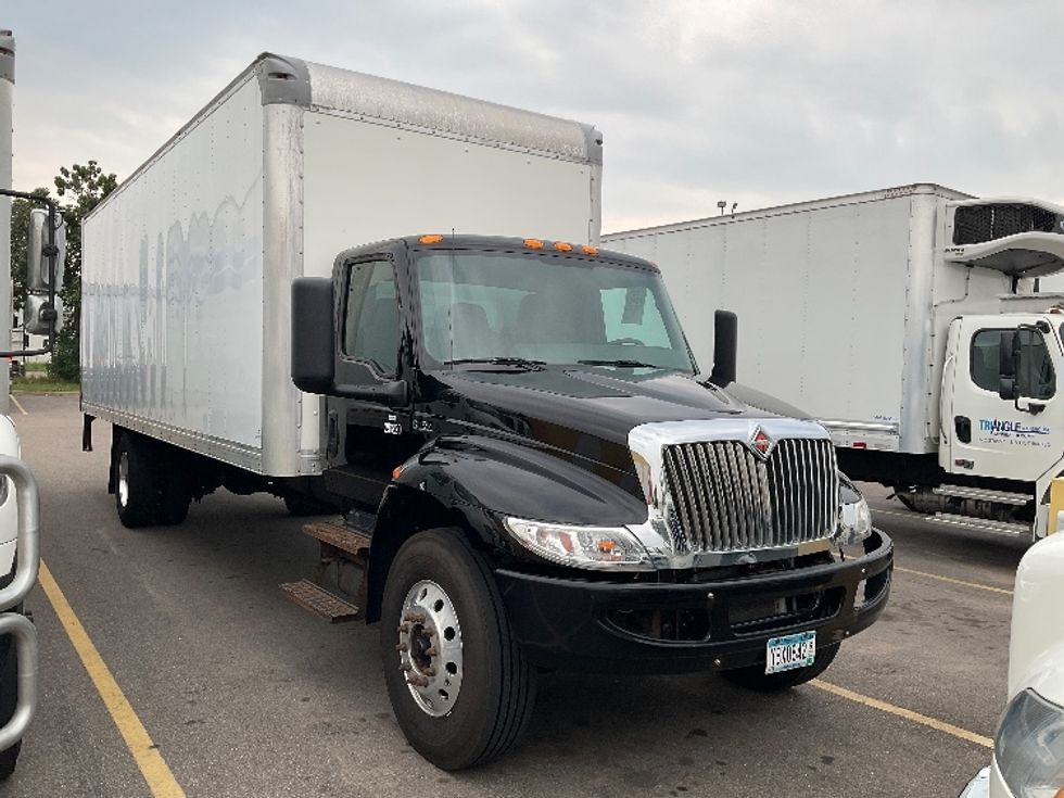 Medium Duty Box Truck-Light and Medium Duty Trucks-International-2020-MV607-Brooklyn Park-MN-102,431\n\t\tmiles-$ 49,000 - Image 1