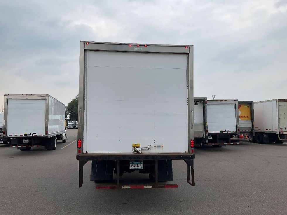 Medium Duty Box Truck-Light and Medium Duty Trucks-International-2020-MV607-Brooklyn Park-MN-102,431\n\t\tmiles-$ 49,000 - Image 7