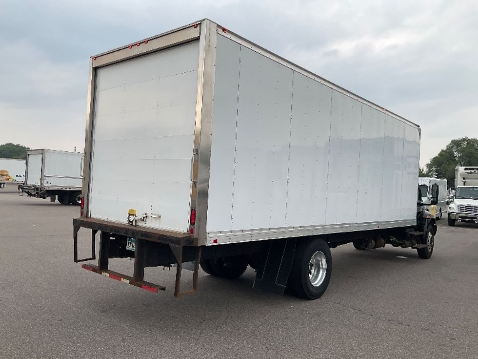 Medium Duty Box Truck-Light and Medium Duty Trucks-International-2020-MV607-Brooklyn Park-MN-102,431\n\t\tmiles-$ 49,000 - Image 13