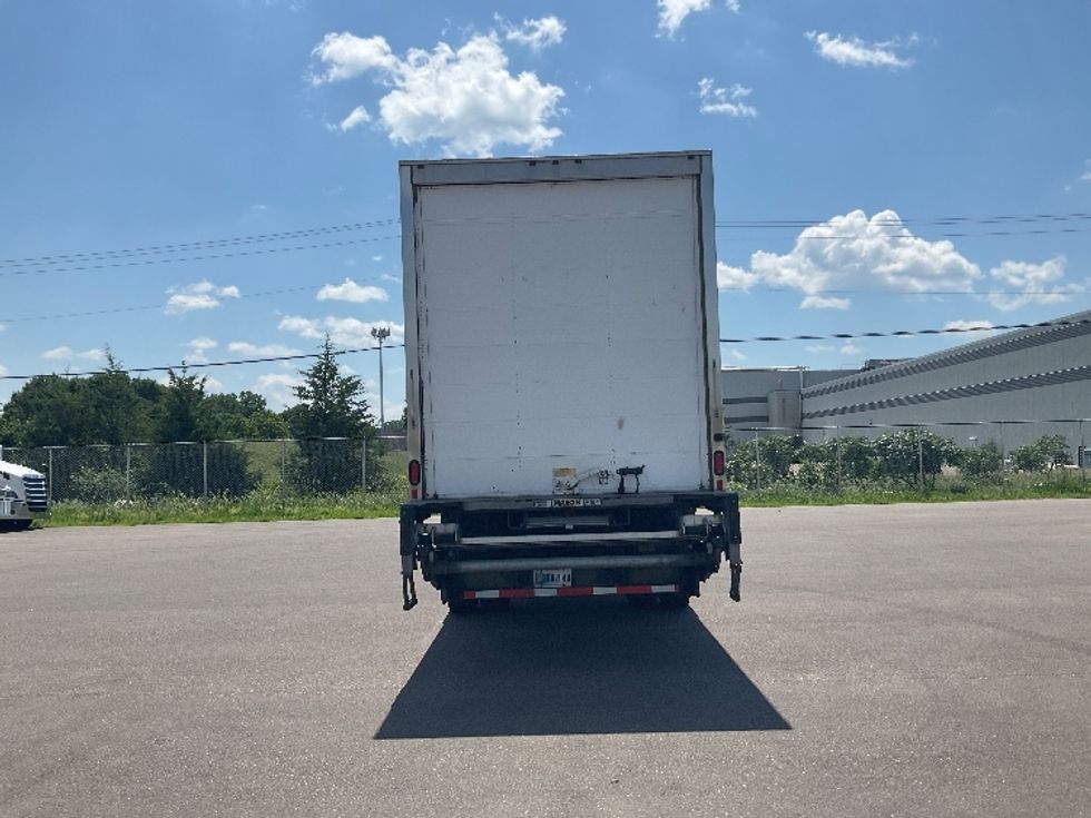 Medium Duty Box Truck-Light and Medium Duty Trucks-International-2020-MV607-Brooklyn Park-MN-124,711\n\t\tmiles-$ 42,750 - Image 7