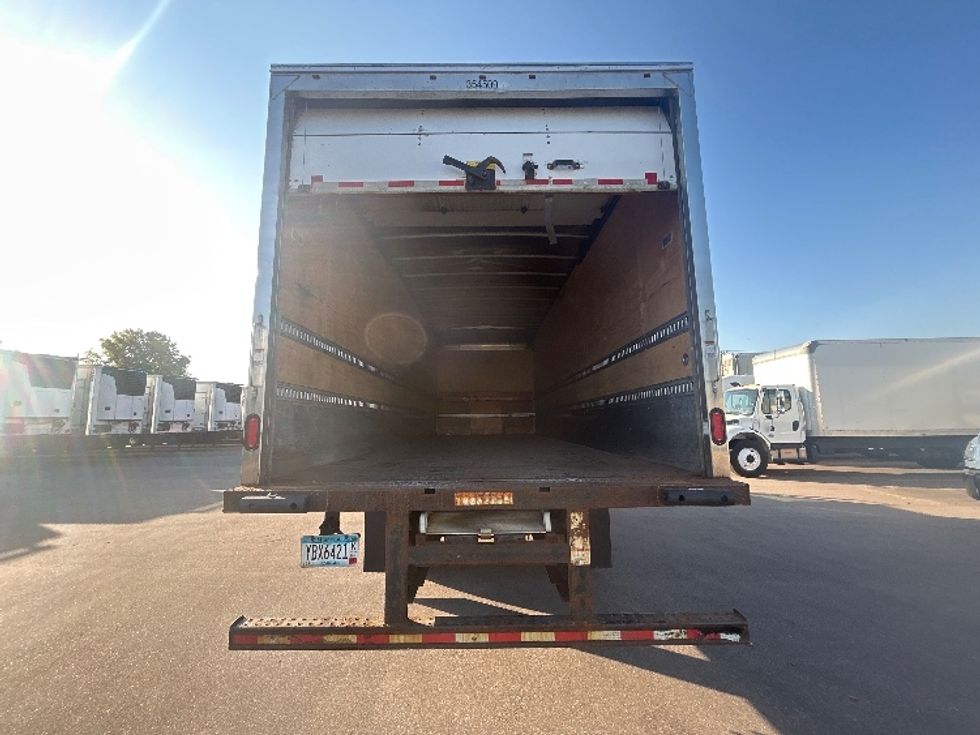 Medium Duty Box Truck-Light and Medium Duty Trucks-International-2020-MV607-Brooklyn Park-MN-133,668\n\t\tmiles-$ 42,250 - Image 8