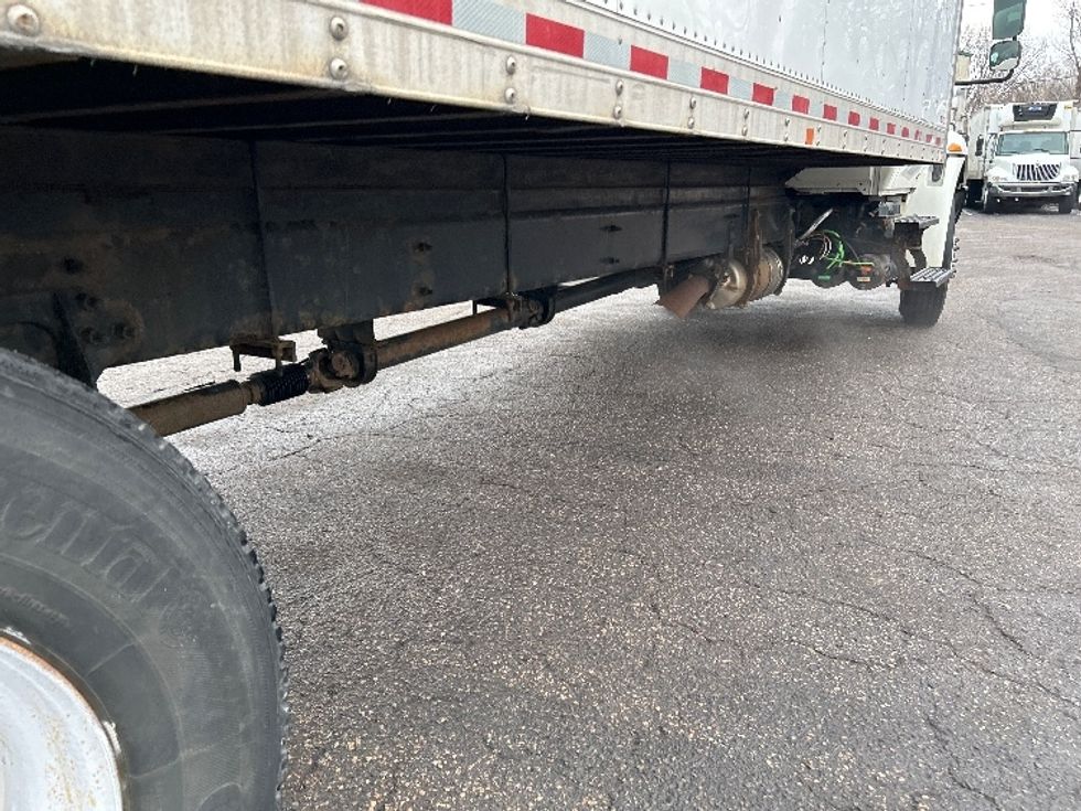 Medium Duty Box Truck-Light and Medium Duty Trucks-International-2020-MV607-Brooklyn Park-MN-206,408\n\t\tmiles-$ 30,250 - Image 12
