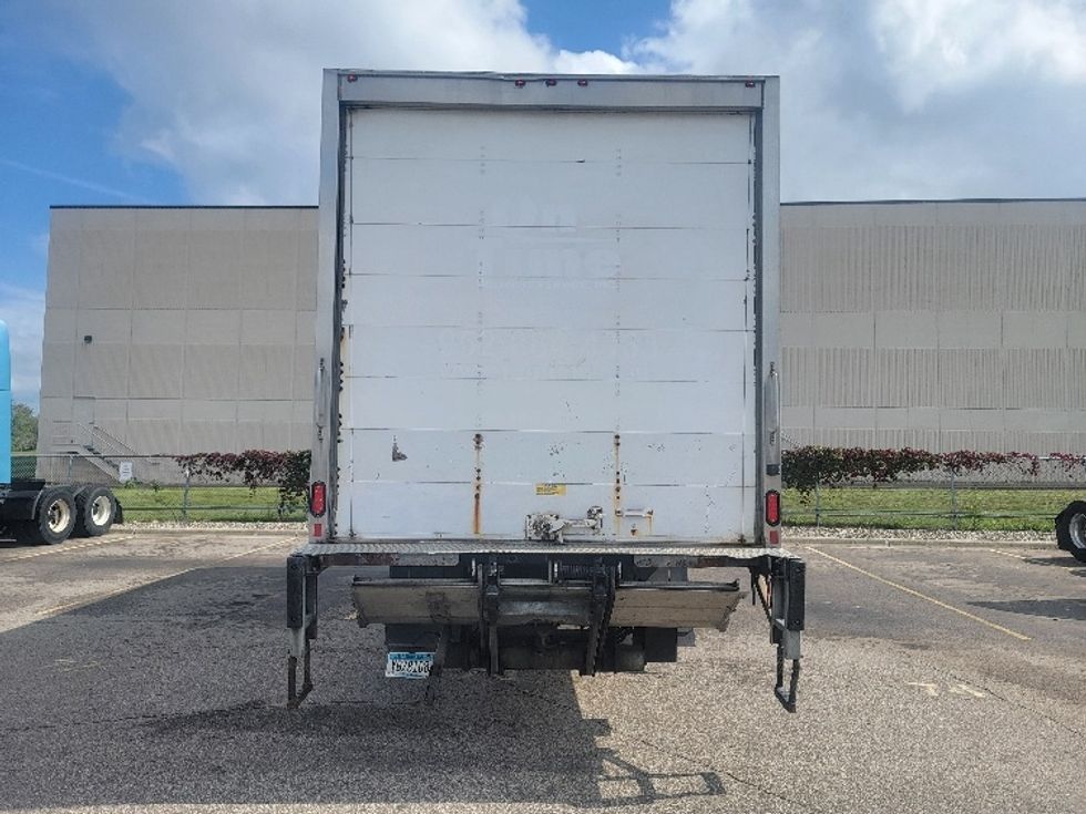 Medium Duty Box Truck-Light and Medium Duty Trucks-International-2020-MV607-Brooklyn Park-MN-227,100\n\t\tmiles-$ 42,250 - Image 7