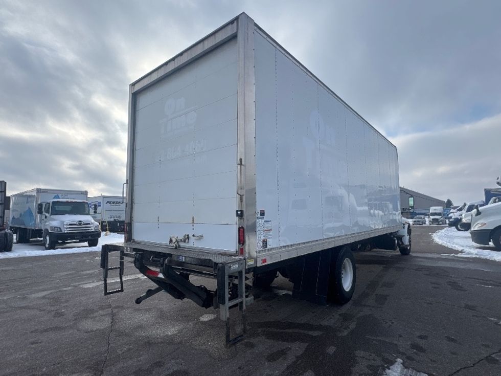 Medium Duty Box Truck-Light and Medium Duty Trucks-International-2020-MV607-Brooklyn Park-MN-278,811\n\t\tmiles-$ 32,250 - Image 13
