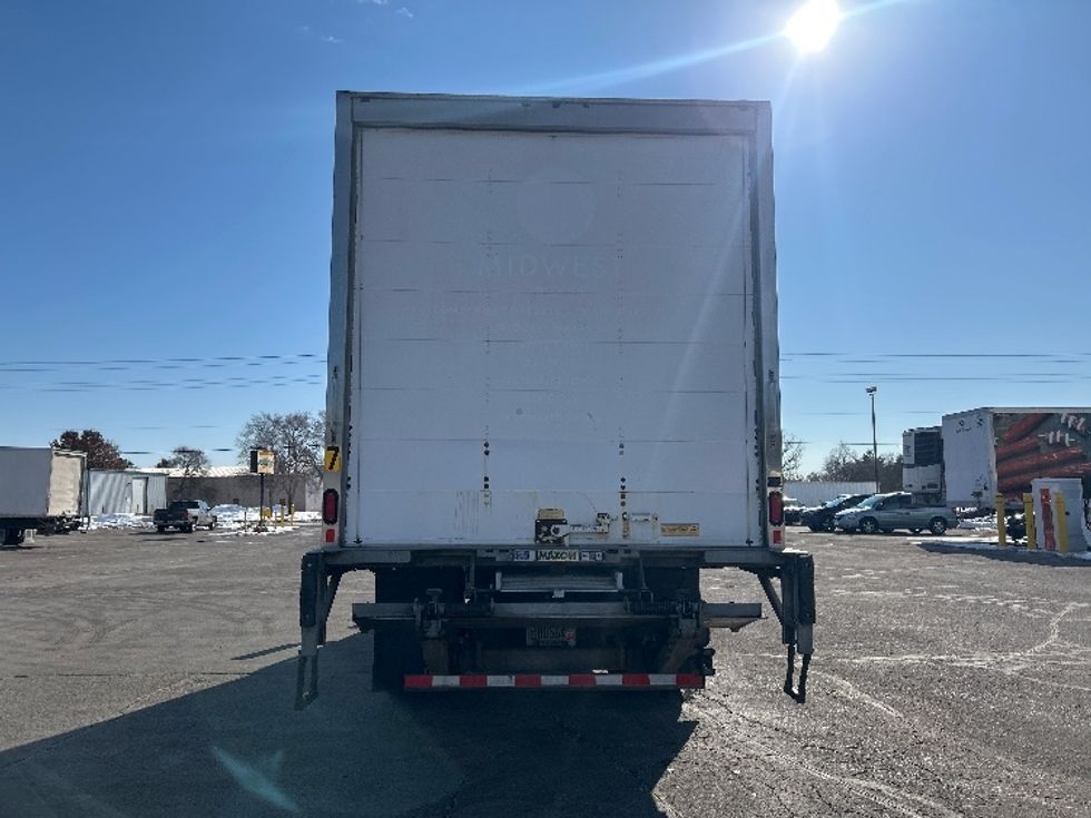Medium Duty Box Truck-Light and Medium Duty Trucks-International-2020-MV607-Brooklyn Park-MN-288,970\n\t\tmiles-$ 24,750 - Image 7