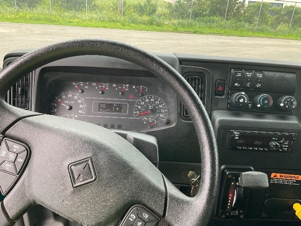 Medium Duty Box Truck-Light and Medium Duty Trucks-International-2020-MV607-Brooklyn Park-MN-34,842\n\t\tmiles-$ 62,750 - Image 18