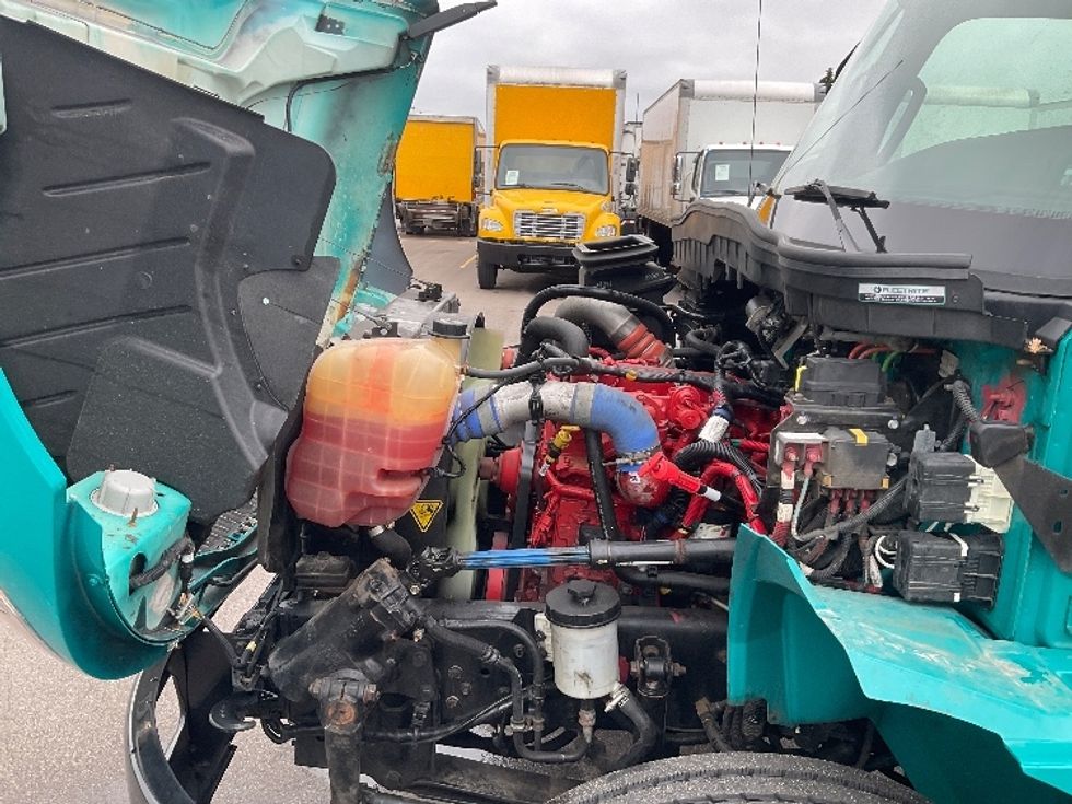 Medium Duty Box Truck-Light and Medium Duty Trucks-International-2020-MV607-Brooklyn Park-MN-34,842\n\t\tmiles-$ 62,750 - Image 24