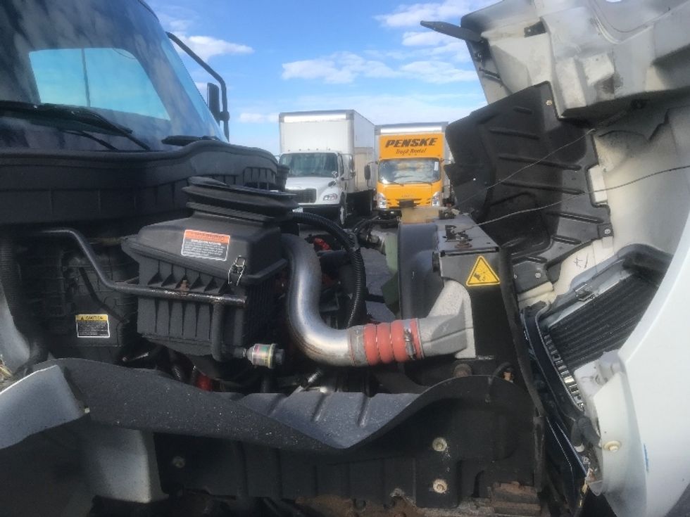 Medium Duty Box Truck-Light and Medium Duty Trucks-International-2020-MV607-Brooklyn Park-MN-62,470\n\t\tmiles-$ 64,250 - Image 22