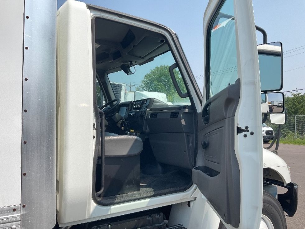 2020 International MV607 MV photo 17