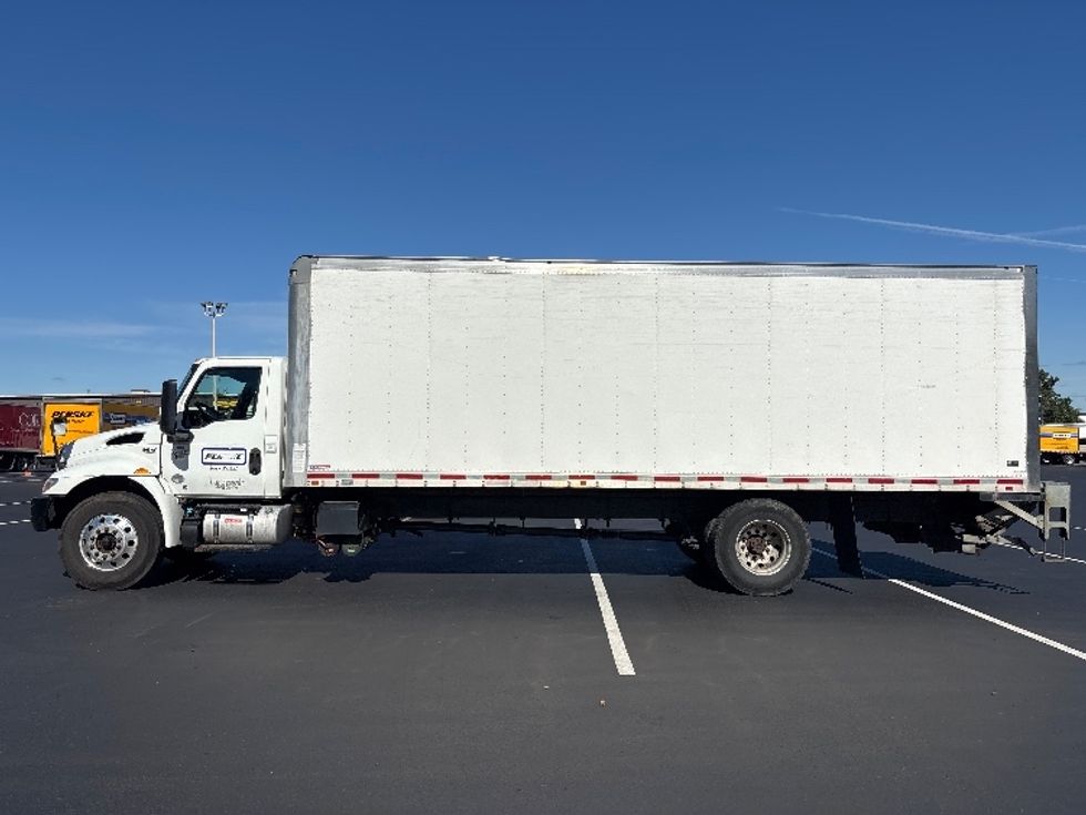 Medium Duty Box Truck-Light and Medium Duty Trucks-International-2020-MV607-Burlington-NJ-202,755\n\t\tmiles-$ 51,750 - Image 4