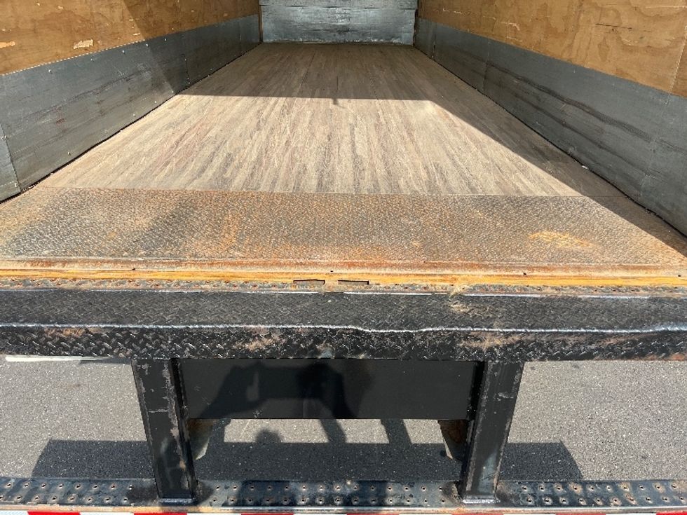 Medium Duty Box Truck-Light and Medium Duty Trucks-International-2020-MV607-Burlington-NJ-216,431\n\t\tmiles-$ 35,750 - Image 10