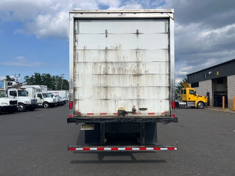 Medium Duty Box Truck-Light and Medium Duty Trucks-International-2020-MV607-Burlington-NJ-216,431\n\t\tmiles-$ 35,750 - Image 7