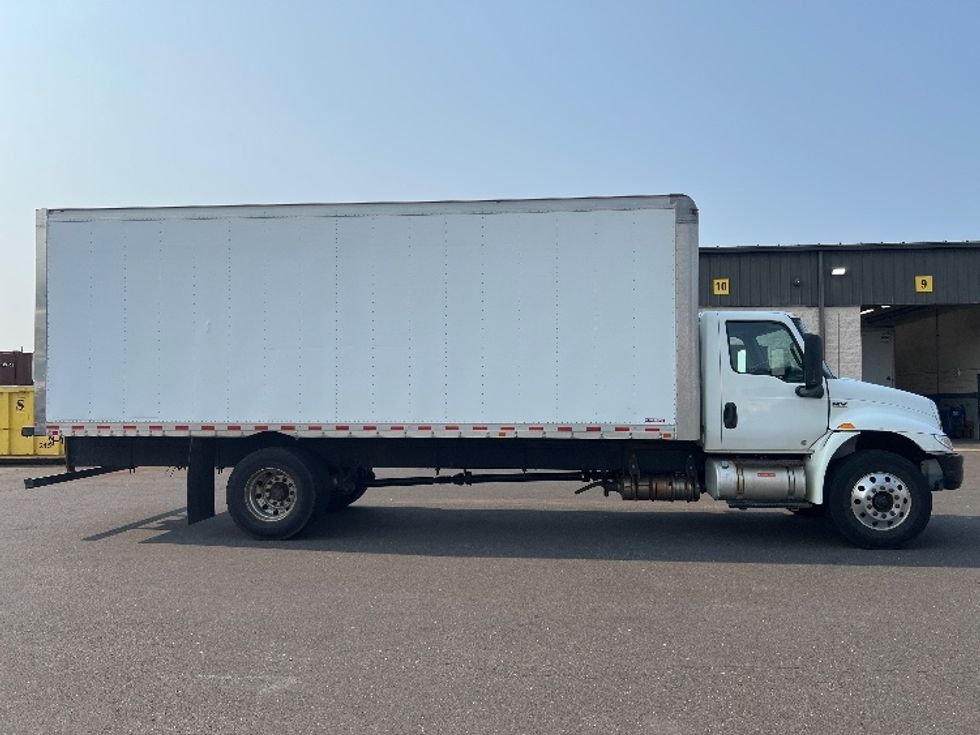 Medium Duty Box Truck-Light and Medium Duty Trucks-International-2020-MV607-Burlington-NJ-260,583\n\t\tmiles-$ 33,750 - Image 15
