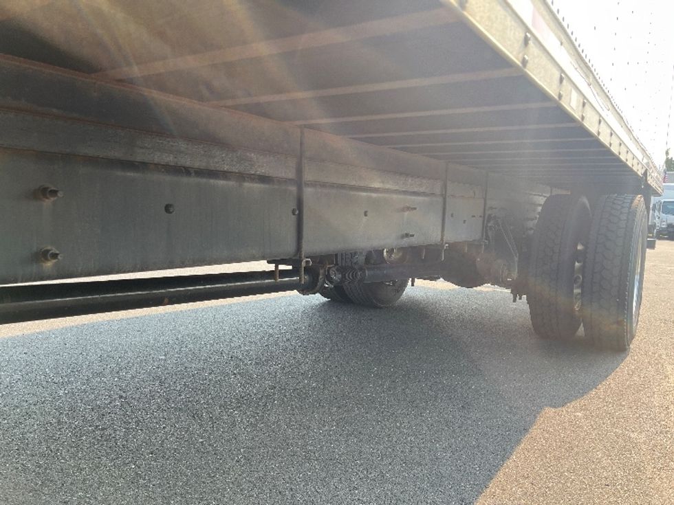 Medium Duty Box Truck-Light and Medium Duty Trucks-International-2020-MV607-Burlington-NJ-260,583\n\t\tmiles-$ 33,750 - Image 5
