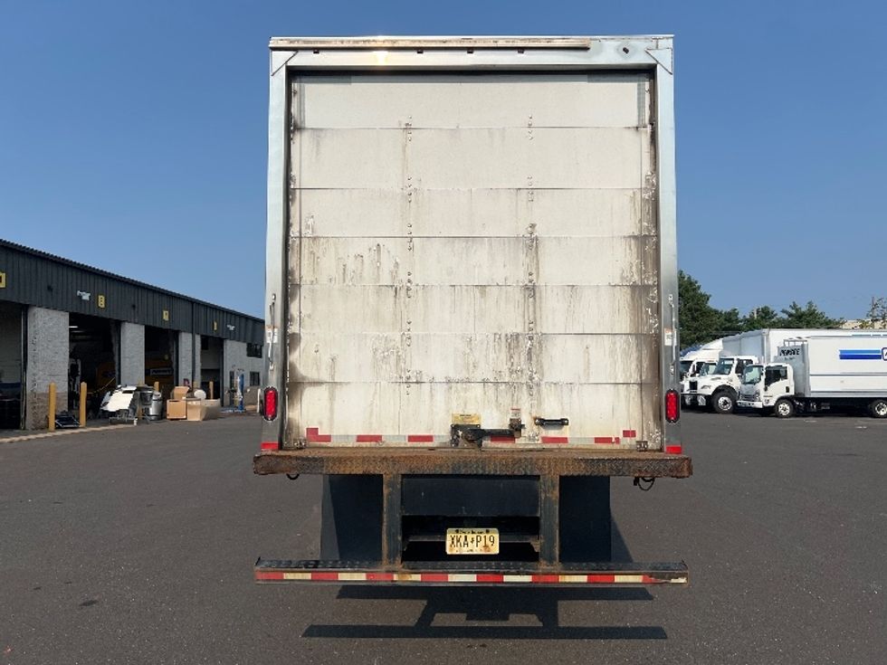 Medium Duty Box Truck-Light and Medium Duty Trucks-International-2020-MV607-Burlington-NJ-260,583\n\t\tmiles-$ 33,750 - Image 7