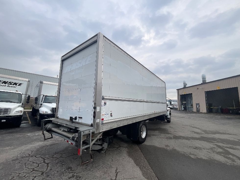 Medium Duty Box Truck-Light and Medium Duty Trucks-International-2020-MV607-Burlington-ON-271,195\n\t\tkm-$ 47,500 - Image 13