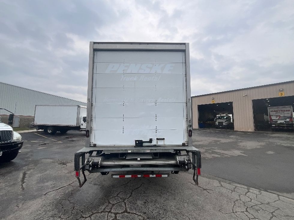 Medium Duty Box Truck-Light and Medium Duty Trucks-International-2020-MV607-Burlington-ON-271,195\n\t\tkm-$ 47,500 - Image 7