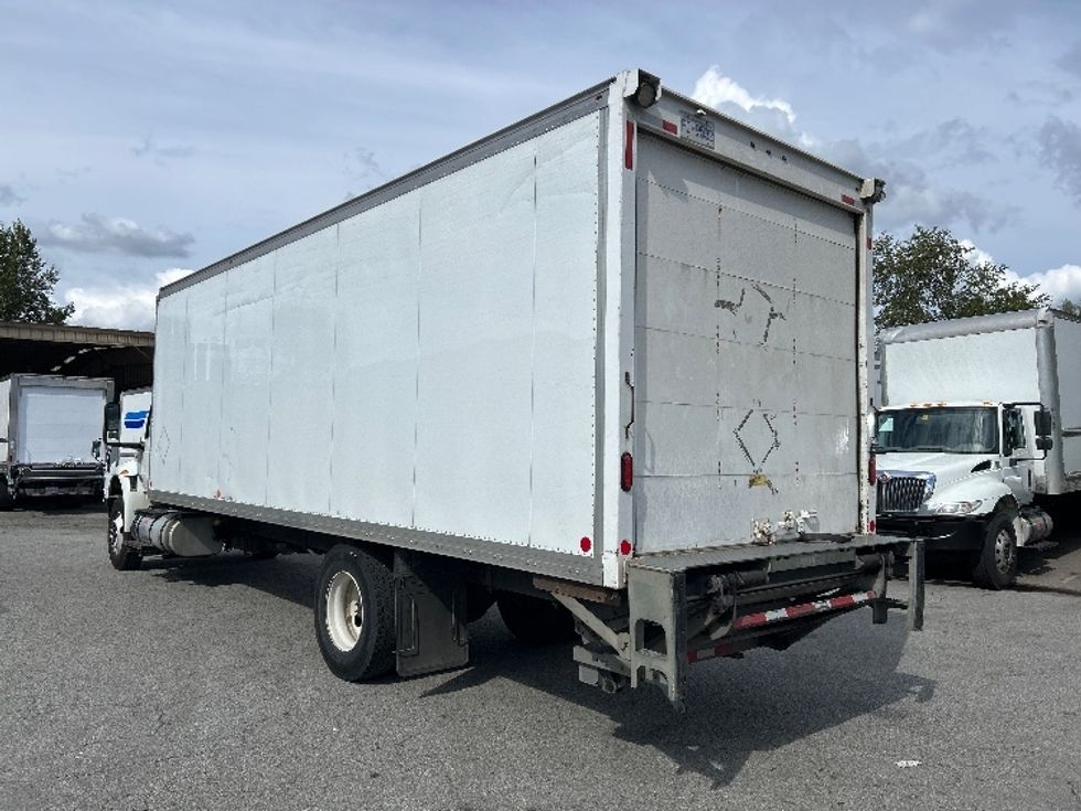 Medium Duty Box Truck-Light and Medium Duty Trucks-International-2020-MV607-Burnaby-BC-160,450\n\t\tkm-$ 66,500 - Image 6