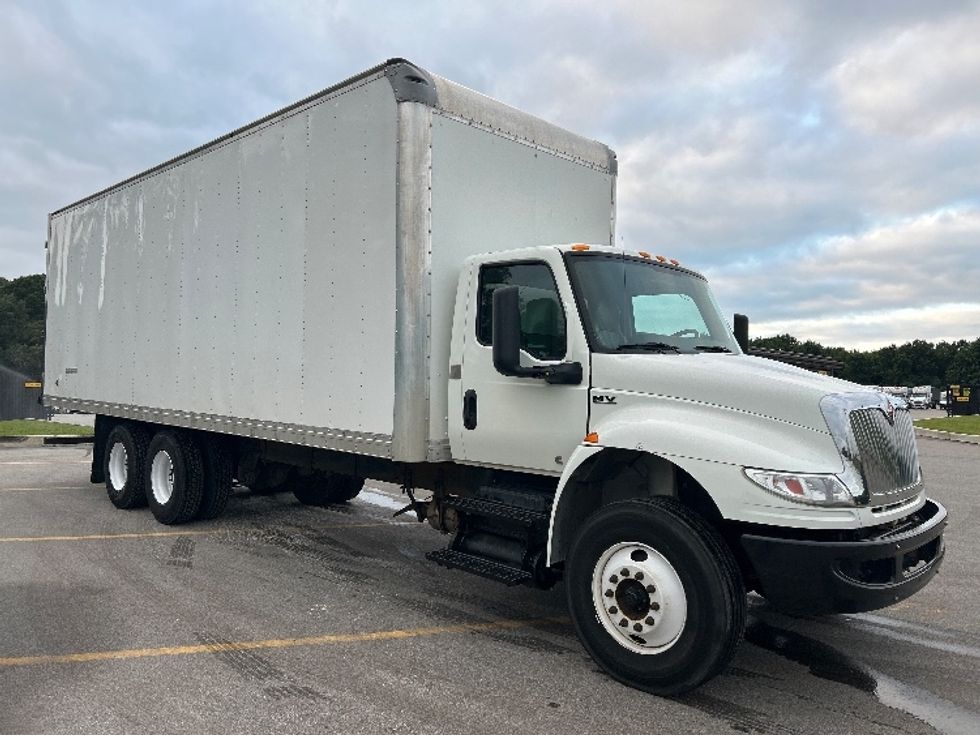 Medium Duty Box Truck-Light and Medium Duty Trucks-International-2020-MV607-Byron Center-MI-124,668\n\t\tmiles-$ 62,500 - Image 1