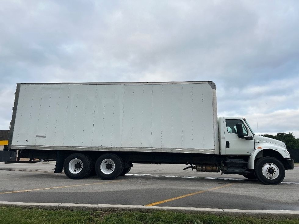 Medium Duty Box Truck-Light and Medium Duty Trucks-International-2020-MV607-Byron Center-MI-124,668\n\t\tmiles-$ 62,500 - Image 15