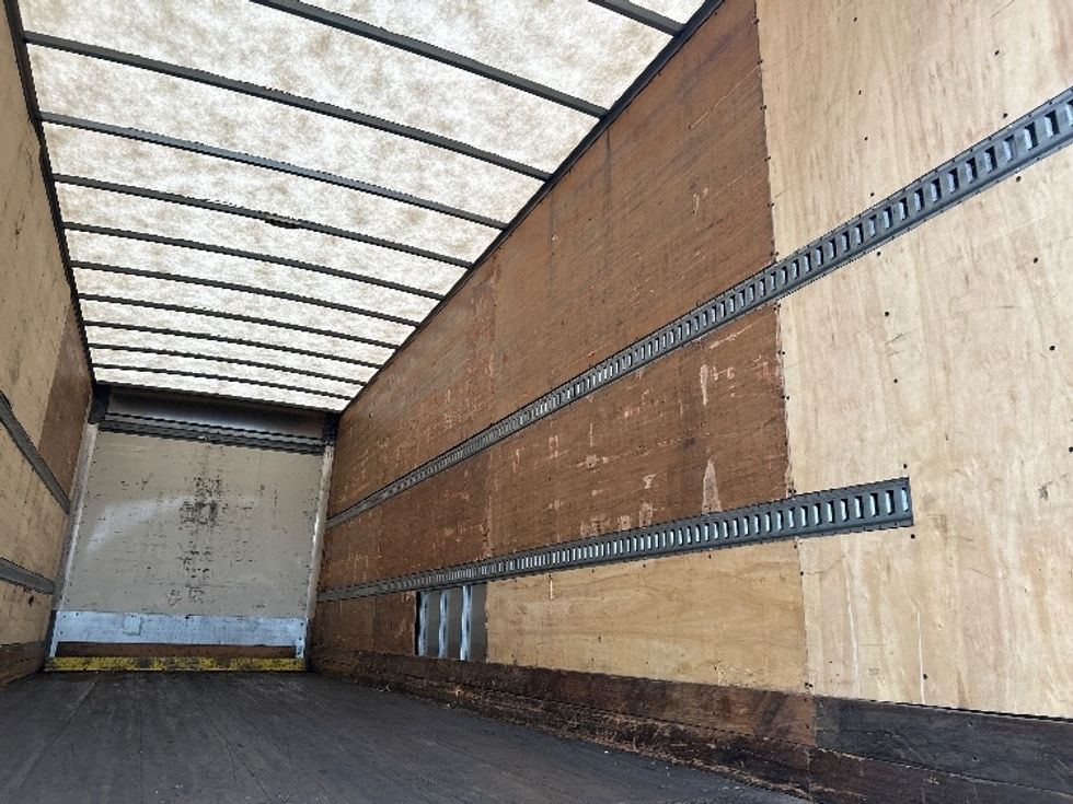 Medium Duty Box Truck-Light and Medium Duty Trucks-International-2020-MV607-Byron Center-MI-124,668\n\t\tmiles-$ 62,500 - Image 12